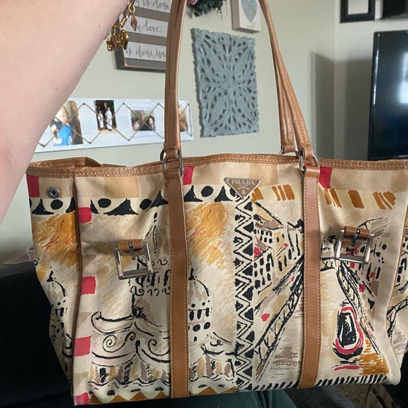 RARE auth Prada Venice Belted Tote Print Canvas leather trim, handles and straps - Picture 2 of 10